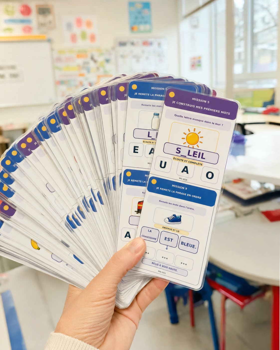 Un ensemble de cartes Mission Lecture plastifiées